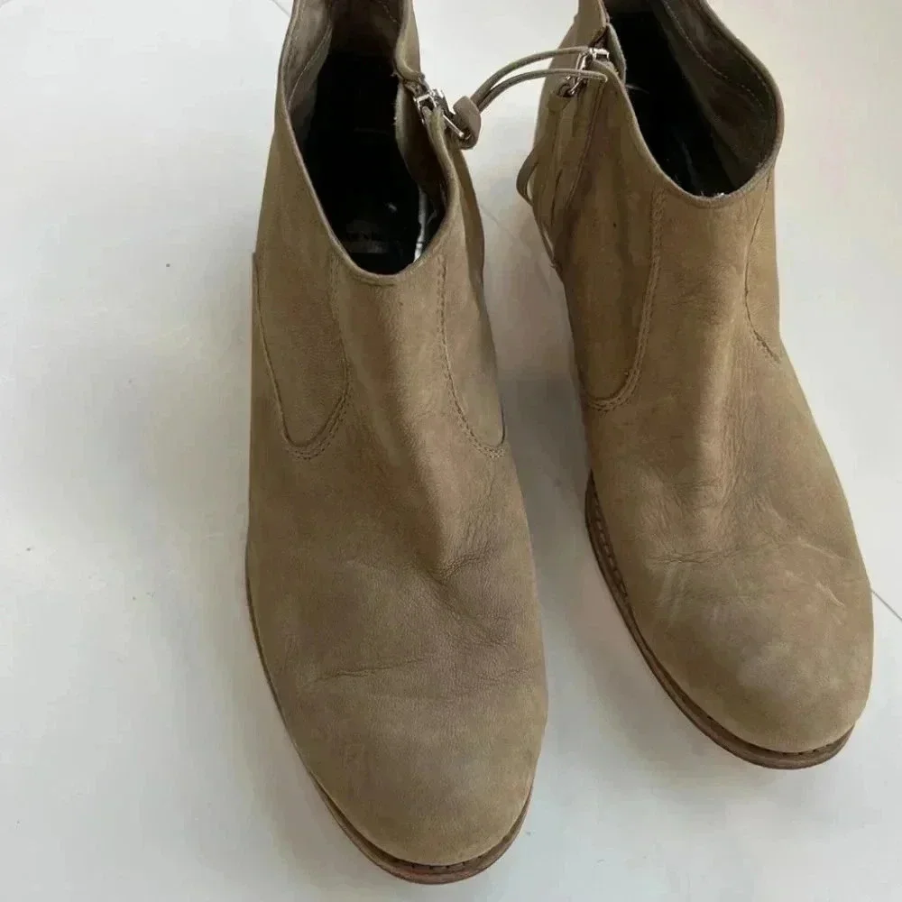 Dolce Vita Booties